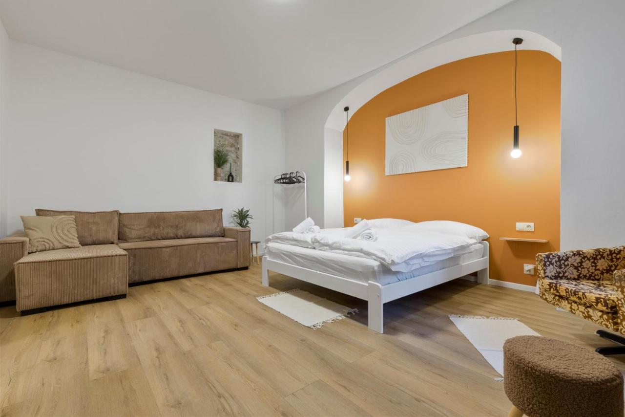 Charming Apt In Centre /W Ac براتسيلافا المظهر الخارجي الصورة